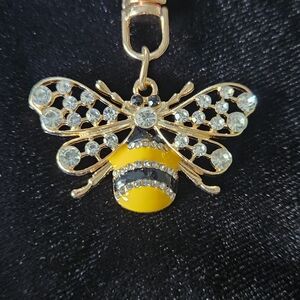 NEW BUMBLE BEE On KEY CHAIN Purse CHARM WASP HONEY